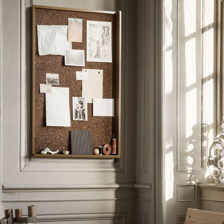 Tableau d’affichage Kant, olive, 96x63 cm Ferm Living