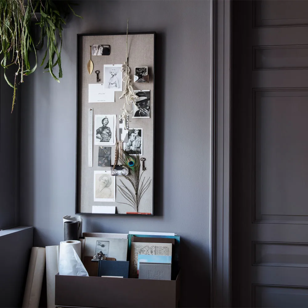 Tableau d’affichage Scenery, black, large Ferm Living