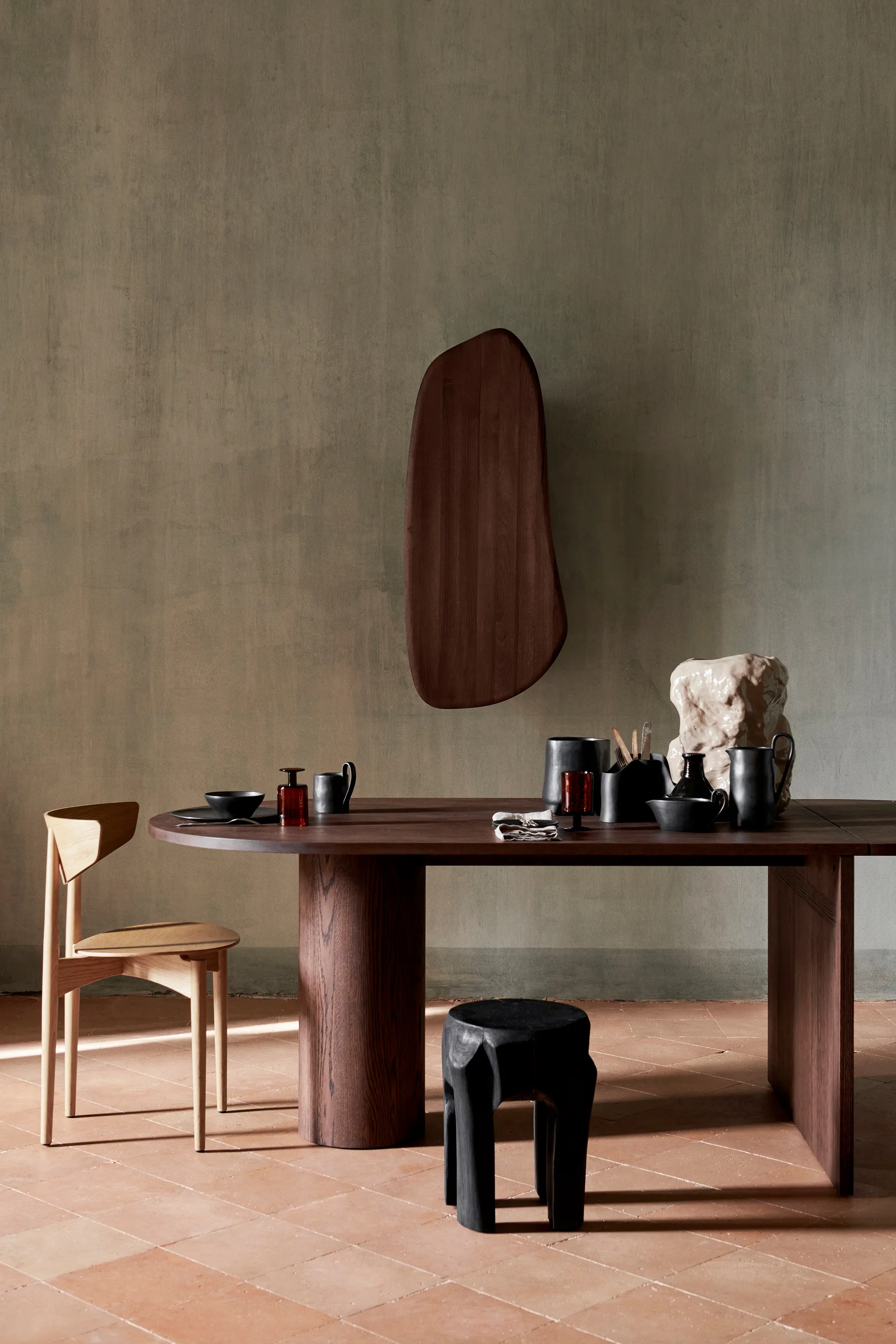 Tabouret Root Ø 30x40 cm, Black stained Ferm Living