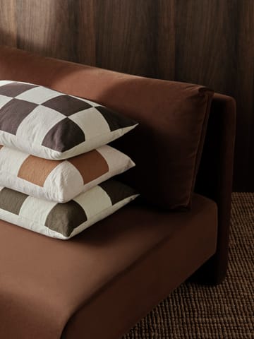 Taie Fold patchwork 40x60 cm - Sugar kelp-undyed - Ferm Living