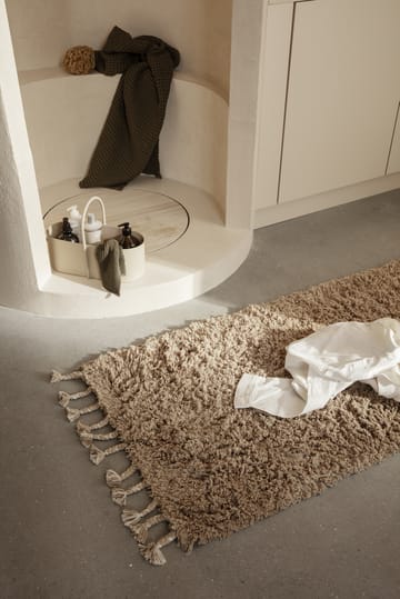 Tapis à poils longs Amass 70x50 cm - White Pepper - Ferm Living
