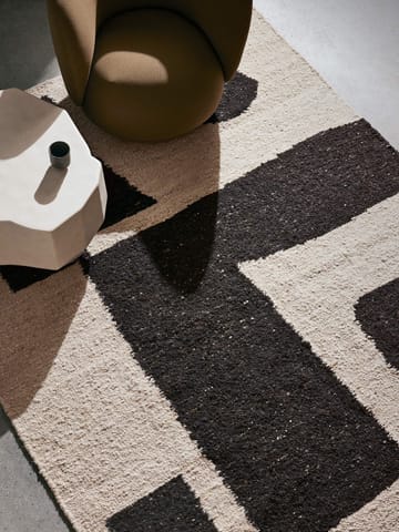 Tapis en laine Piece - Blanc cassé-café, 200x300 cm - Ferm Living