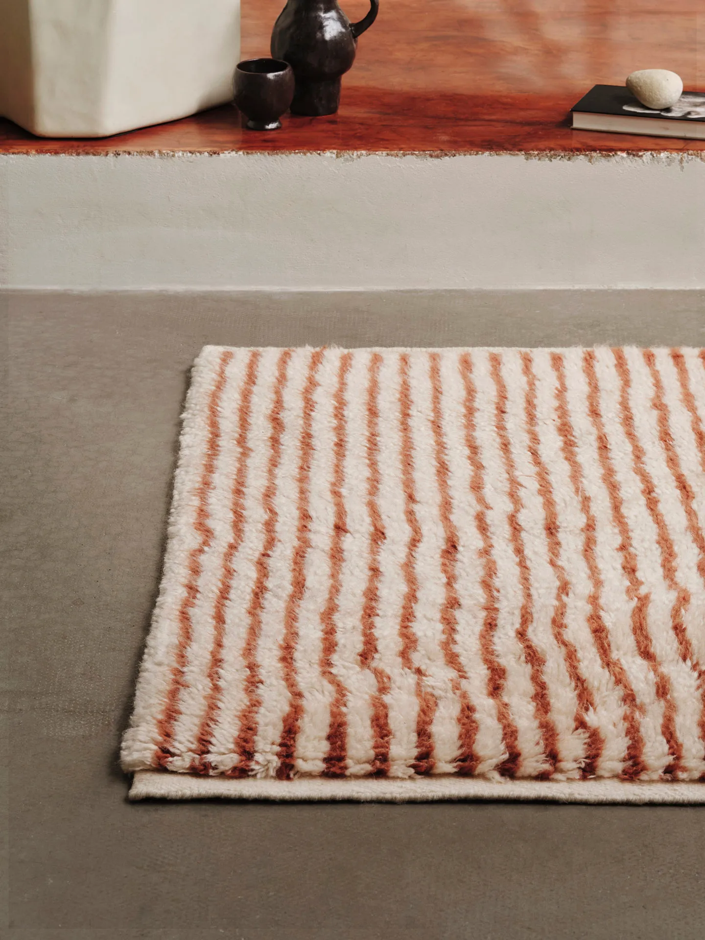 Tapis Kami, Off white-red brown, 80x120 cm Ferm Living