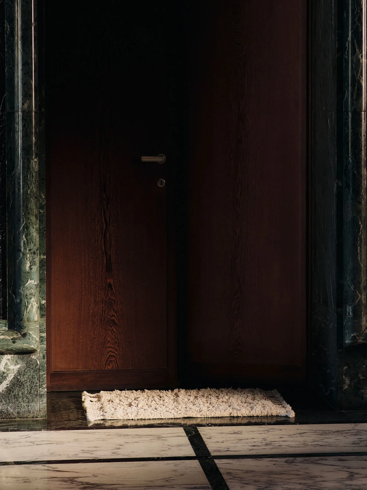 Tapis long pile Amass 70x50 cm, Off-white Ferm Living