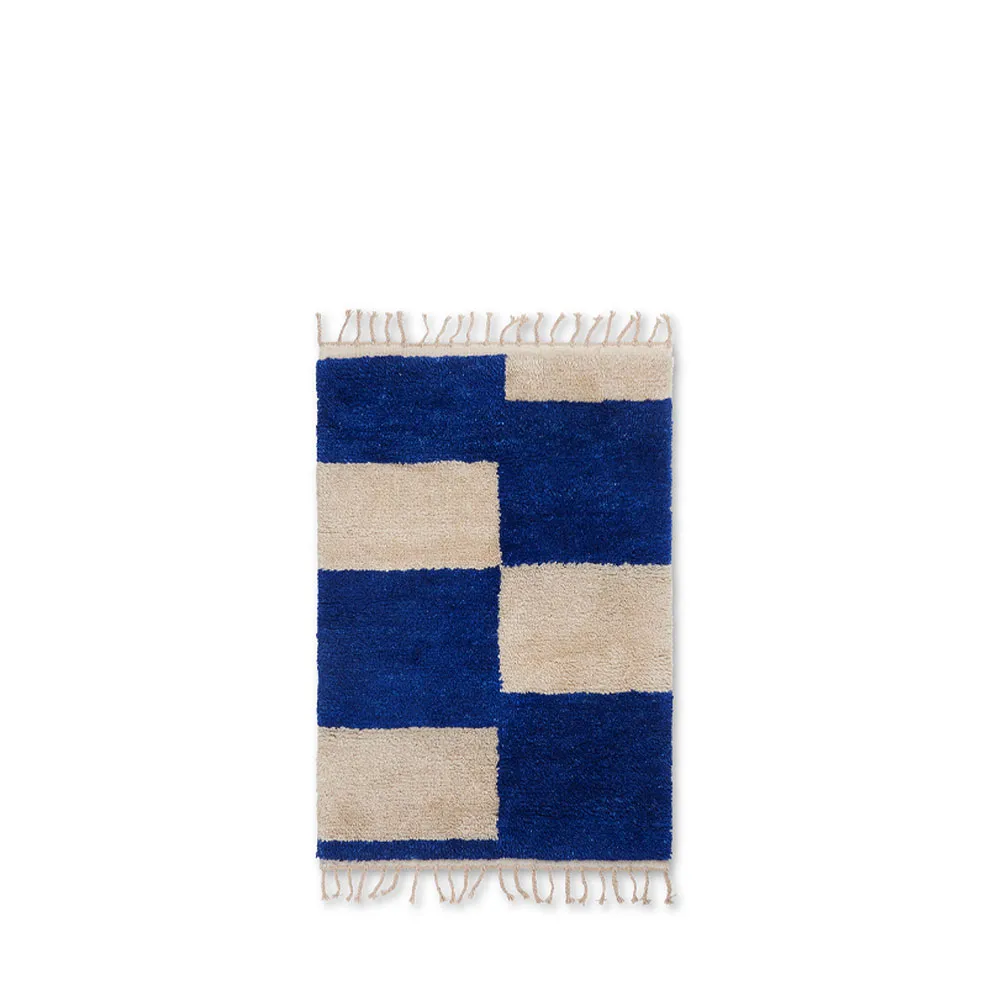 Tapis Mara, bright blue/offwhite, s, 80x120 cm Ferm Living
