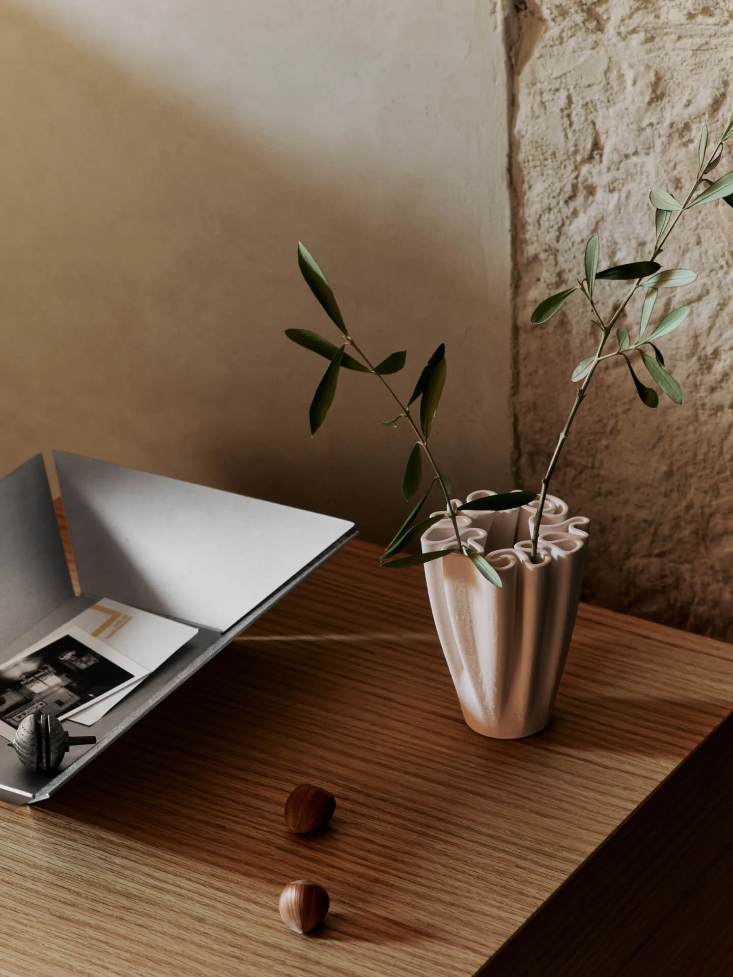 Vase Dedali 18 cm, Off-white Ferm Living