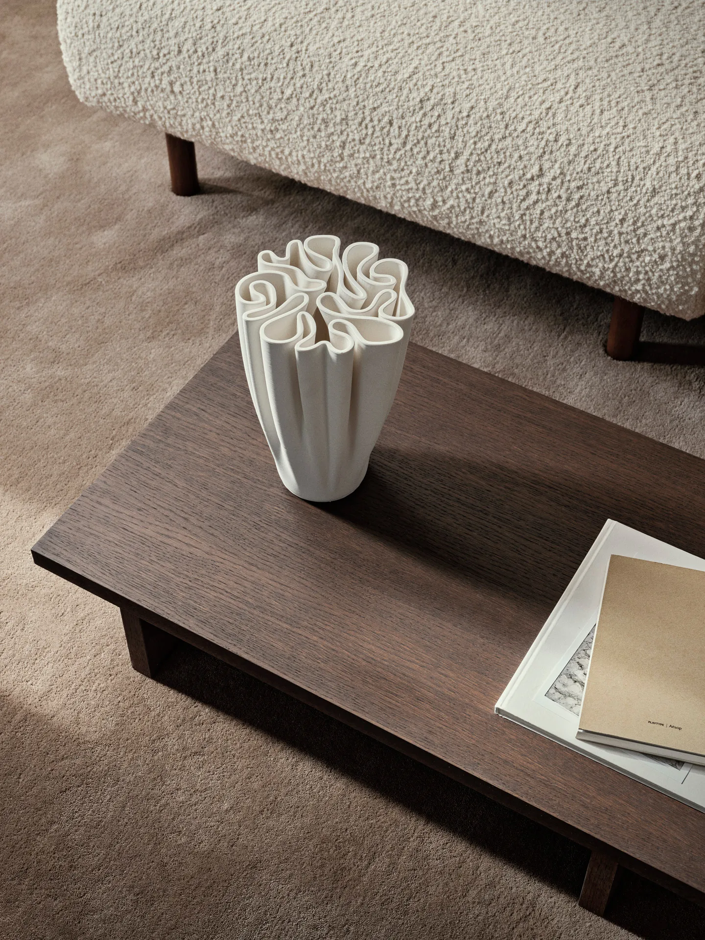 Vase Dedali 25 cm, Off-white Ferm Living