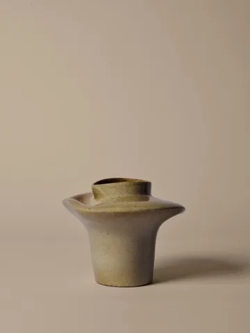 Vase Evio - Elm green, Ø25x22 cm - Ferm Living
