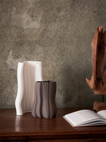 Vase Moire 20 cm - Anthracite - Ferm Living