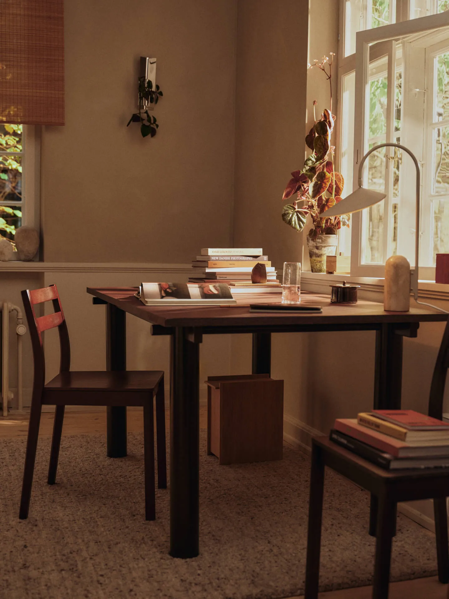 Vase mural Eddy, Acier inoxydable poli miroir Ferm Living