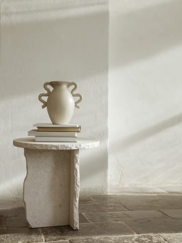 Vase Verso 27 cm - Cream - ferm LIVING