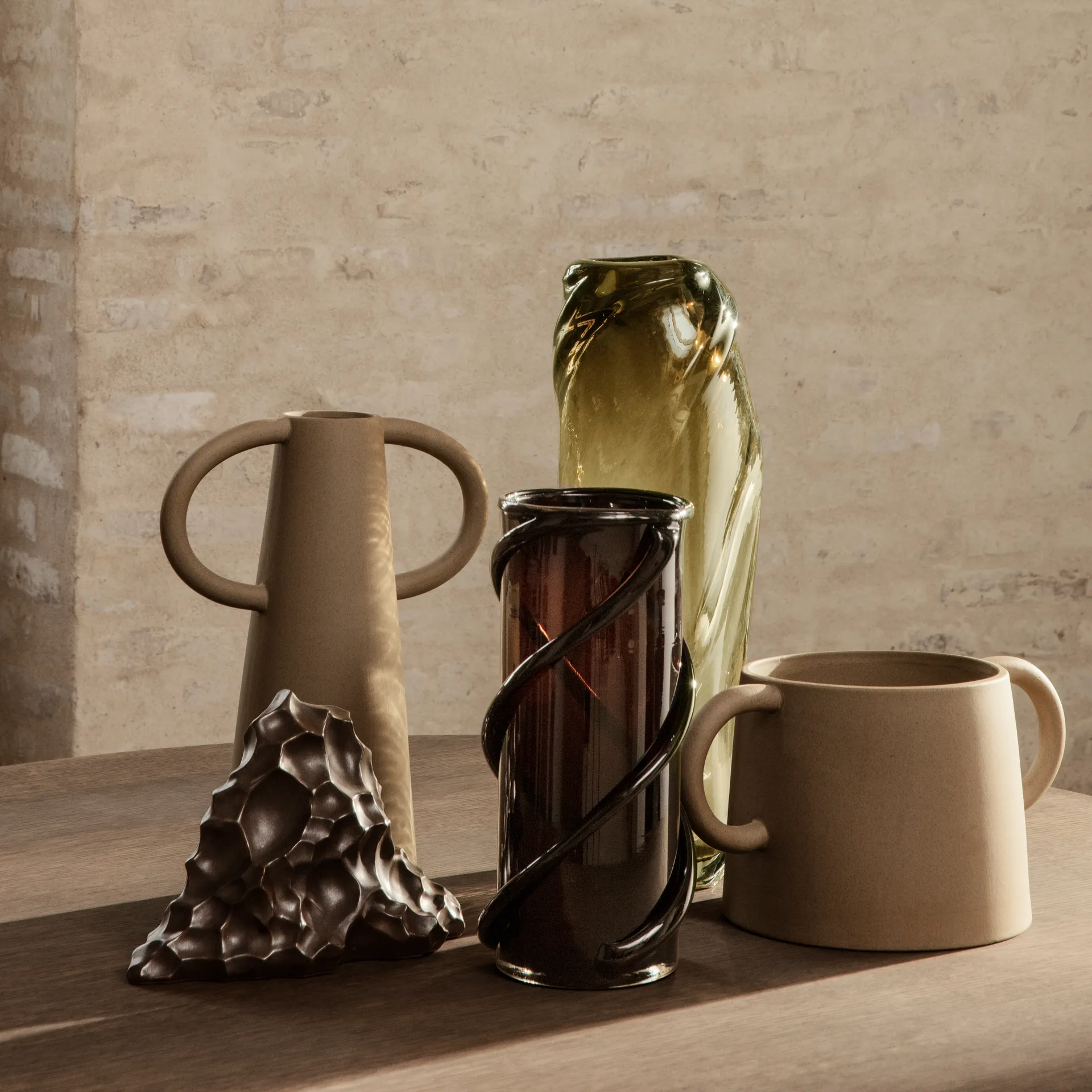 Vase Water Swirl, Moss green Ferm Living