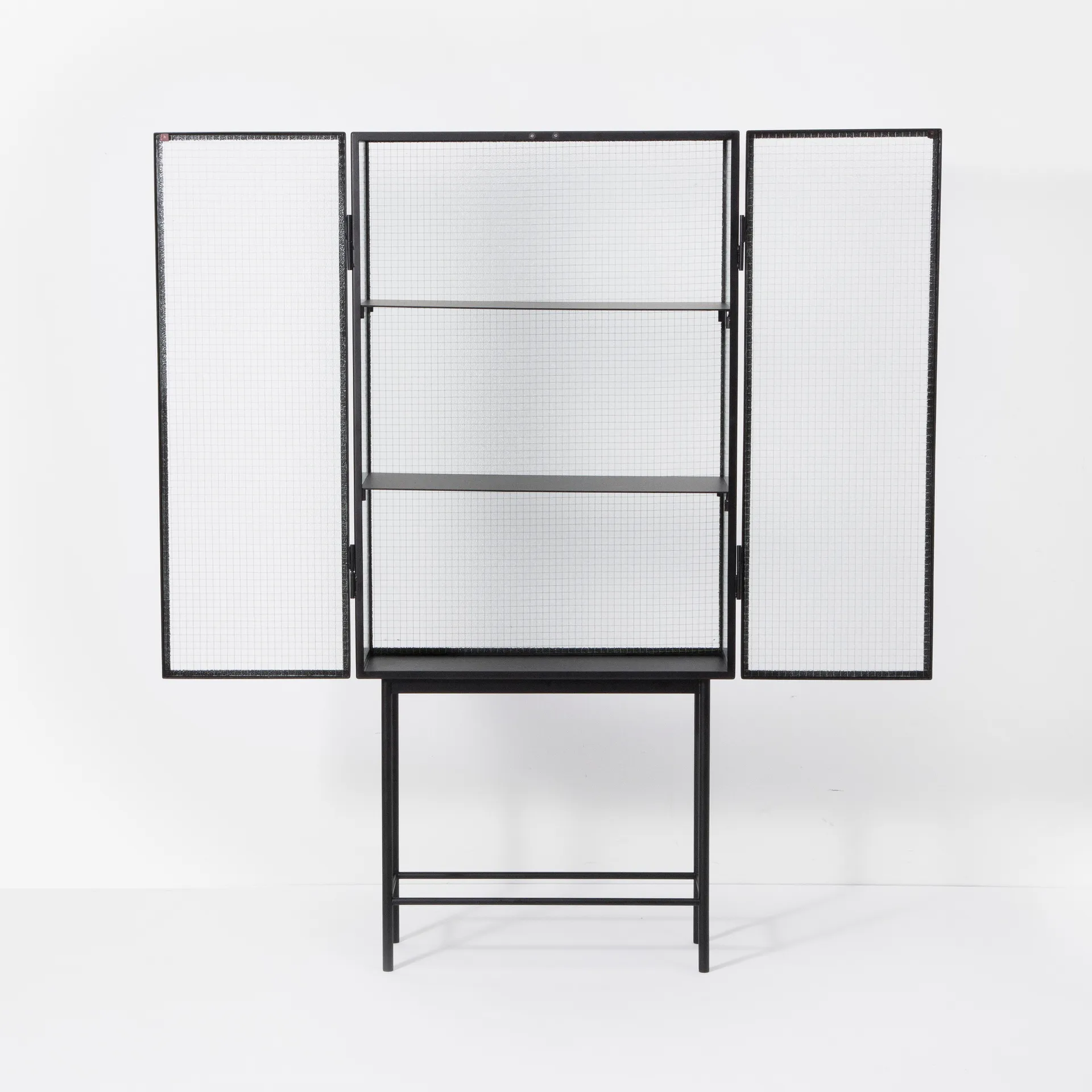 Vitrine Haze, Noir Ferm Living