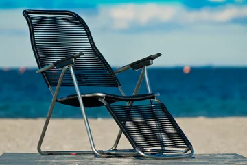 Chaise longue Spaghetti avec repose‑pieds - Noir - Fiam