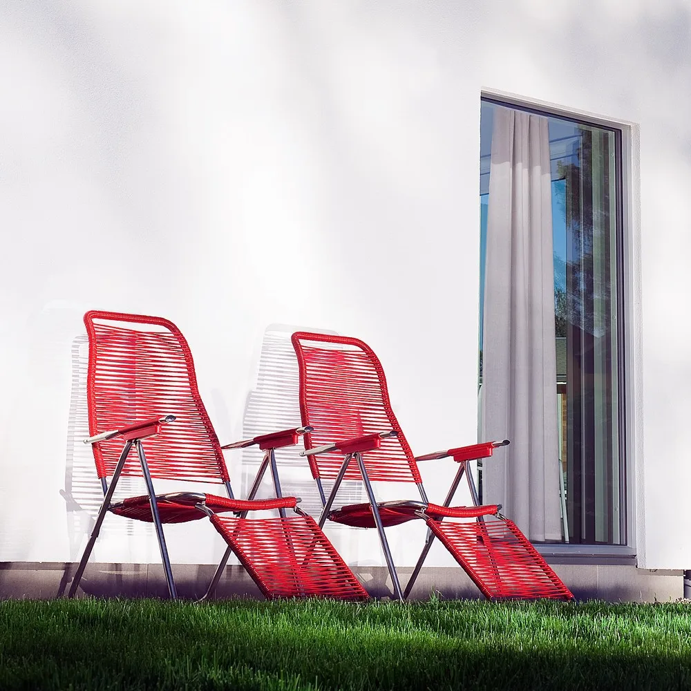 Chaise longue Spaghetti avec repose‑pieds, Rouge Fiam