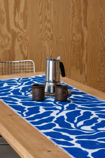 Chemin de table Leaves - Blanc-bleu, 47x180 cm - Fine Little Day