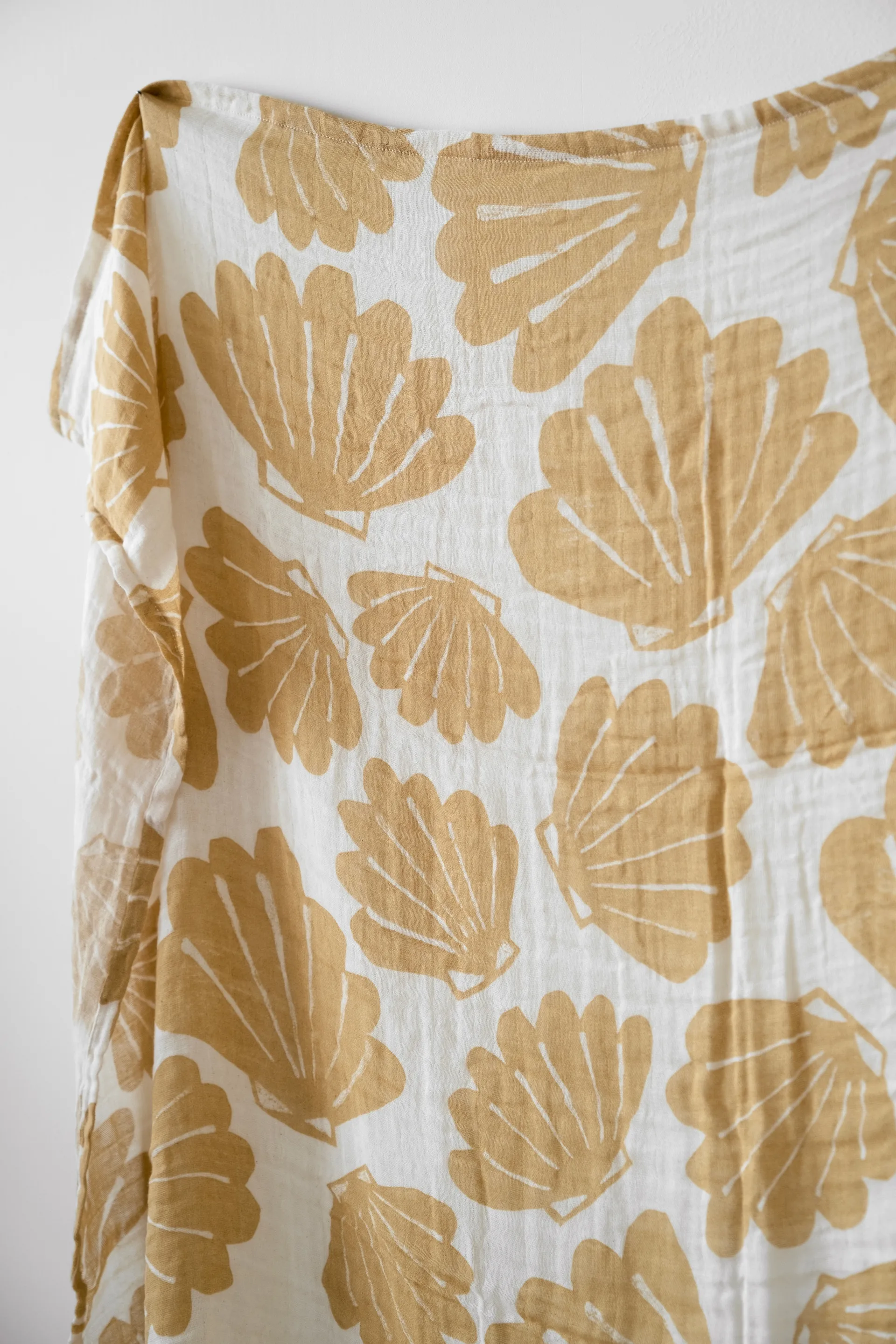 Couverture en mousseline Snäcka 120x120 cm, Sand Fine Little Day