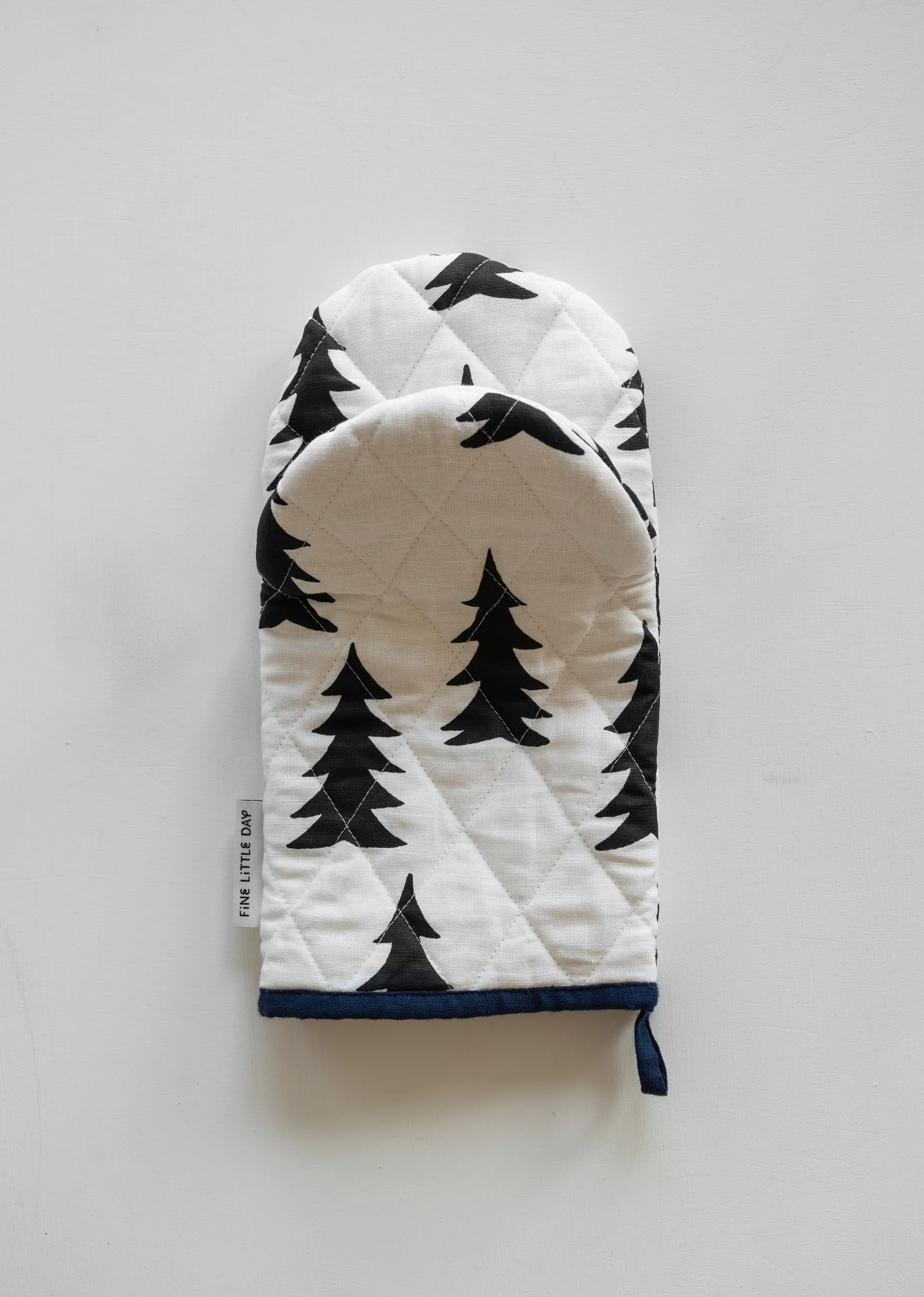 Gant isolant matelassé Gran, Blanc-noir Fine Little Day