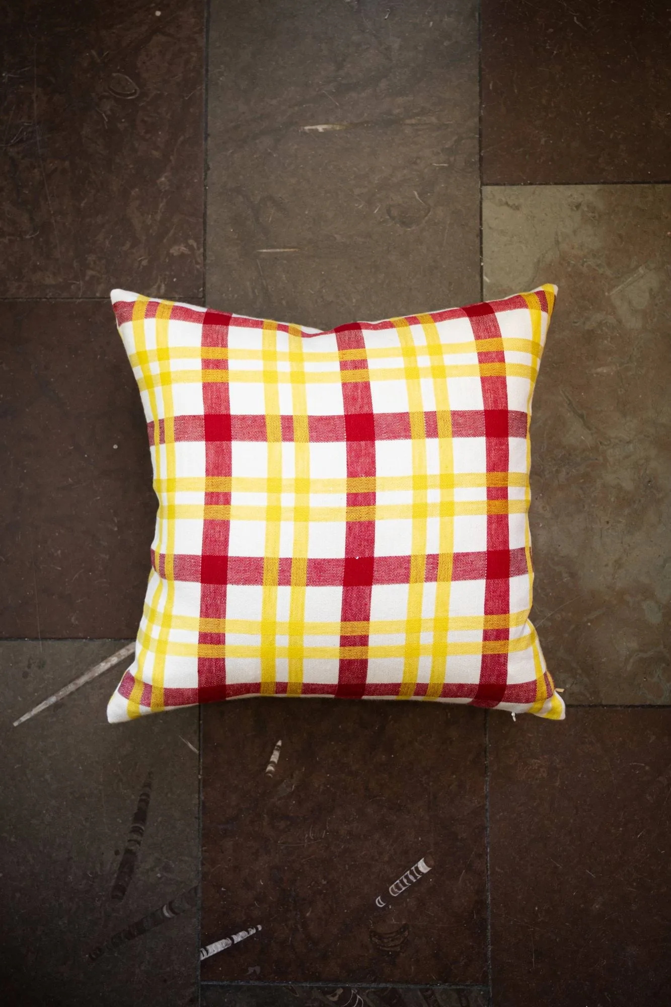 Housse de coussin Grid, Jaune, 45x45 cm Fine Little Day