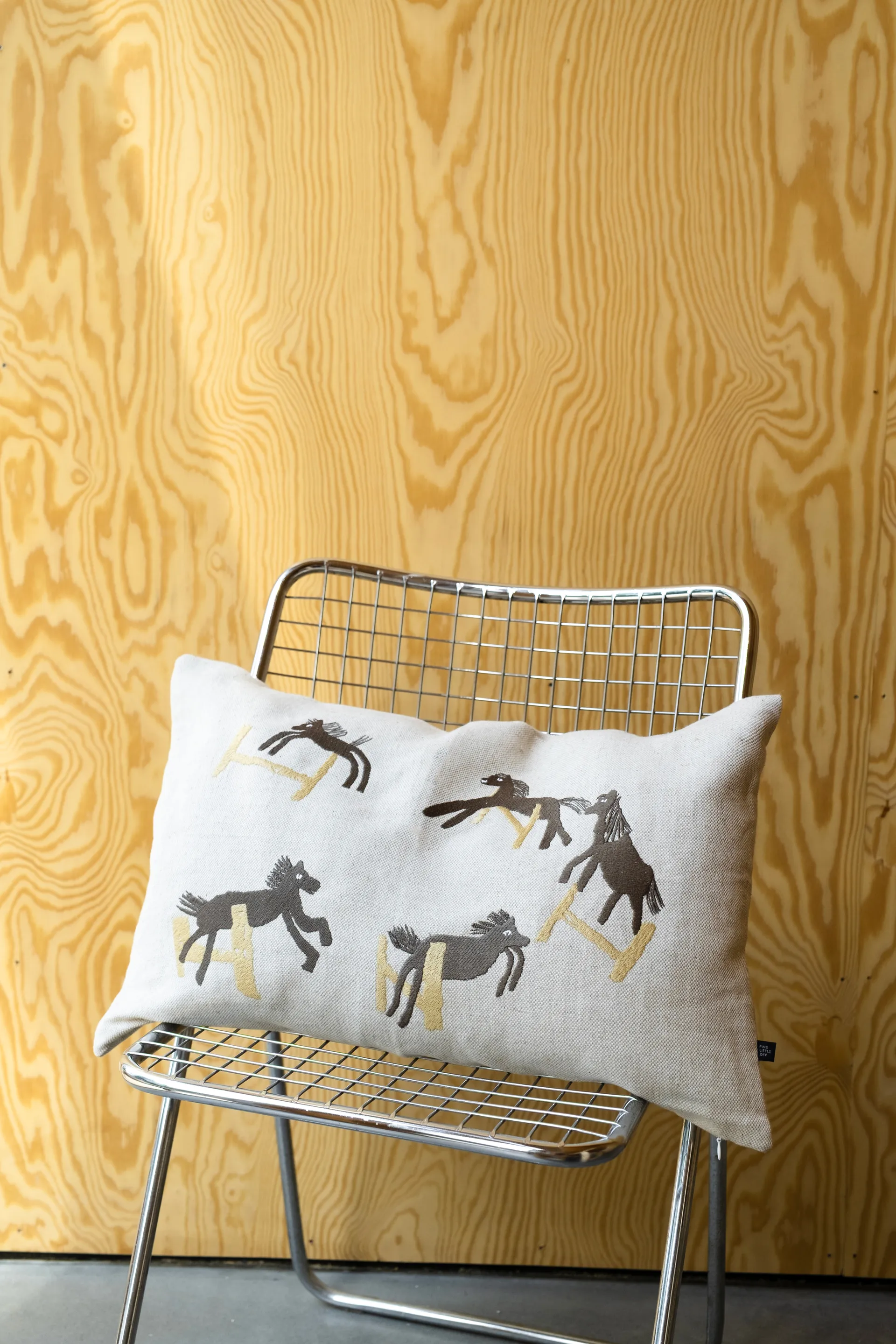 Housse de coussin Jumping Horse 38x58 cm, Natur Fine Little Day