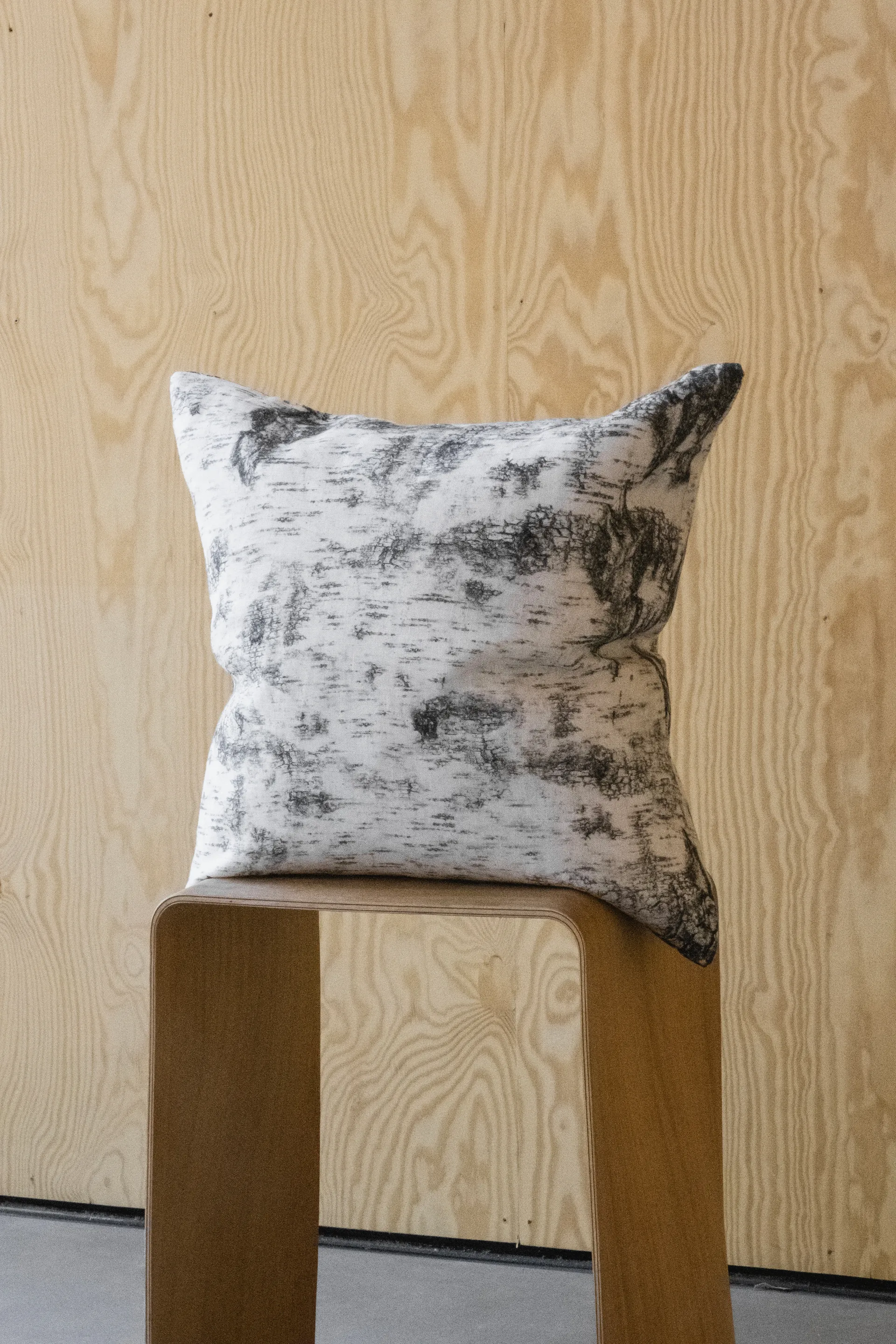 Housse de coussin Näver 48x48 cm, Black-white Fine Little Day