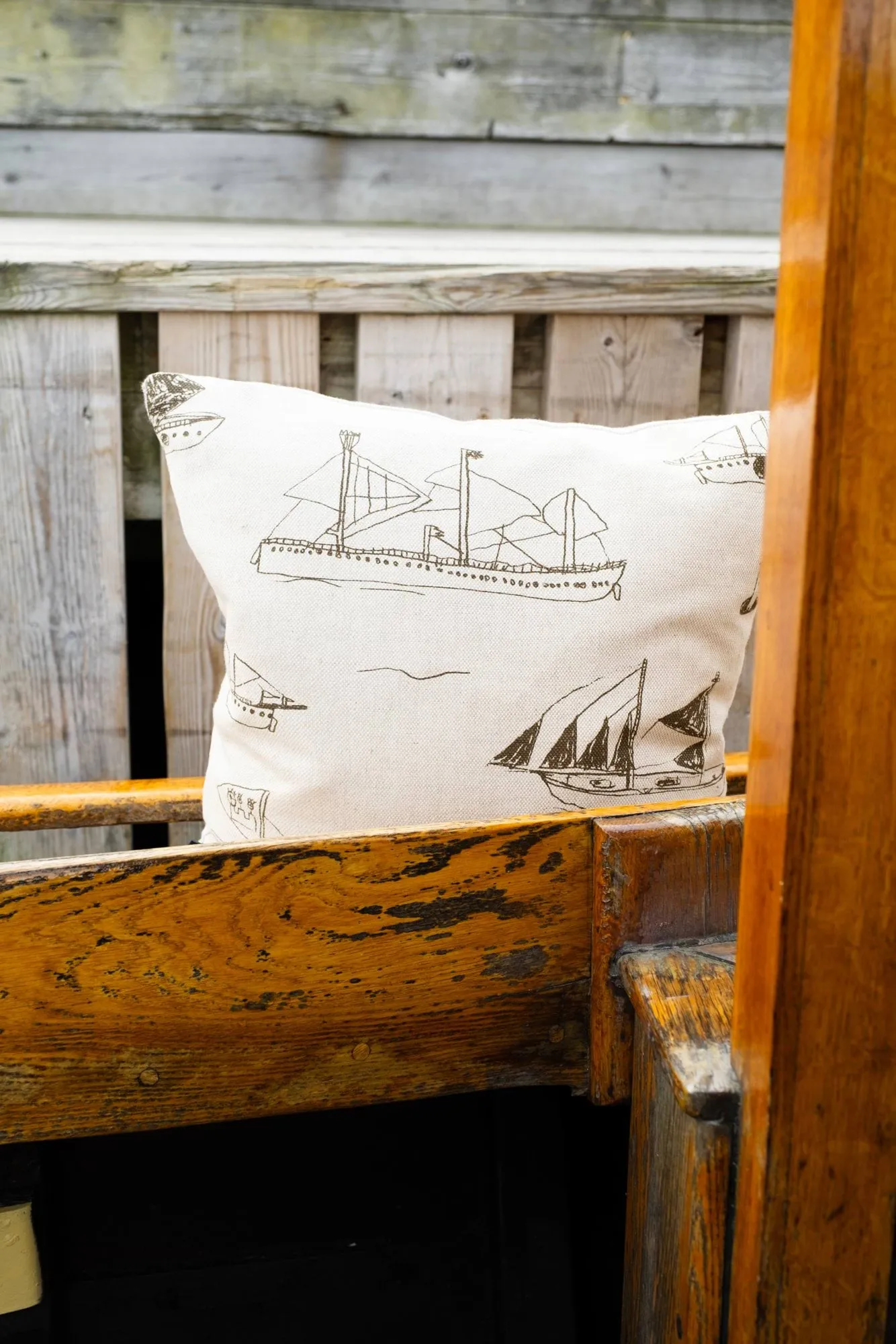 Housse de coussin Ohoy, Naturel-brun, 48x48 cm Fine Little Day