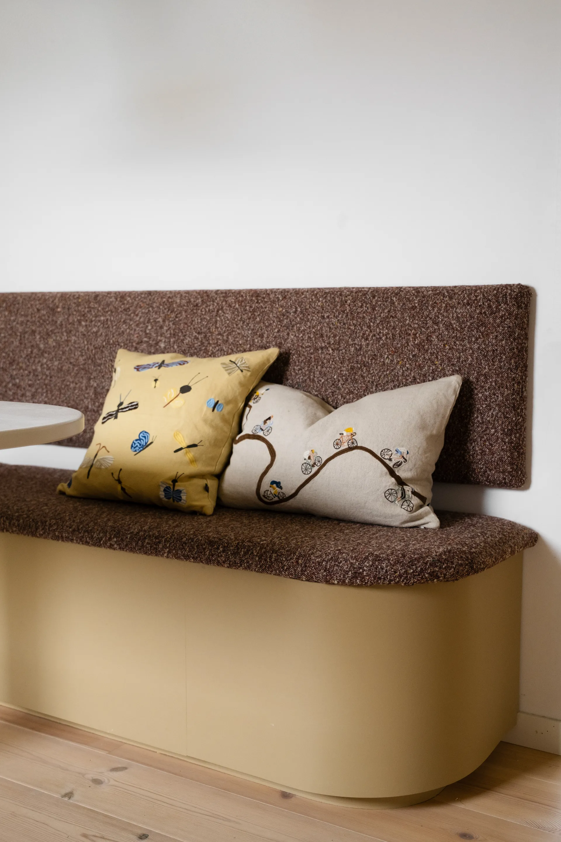 Housse de coussin Slända 48x48 cm, Yellow Fine Little Day