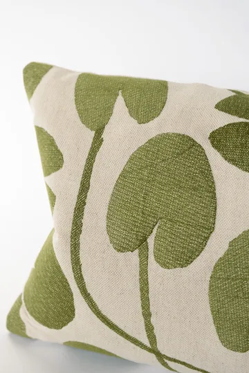 Housse de coussin Water lilies - Naturel-vert, 38x58 cm - Fine Little Day