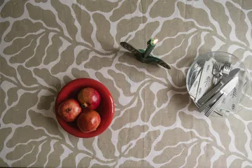 Nappe Leaves - Sand, 149x250cm - Fine Little Day
