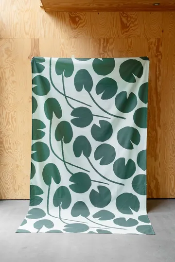 Nappe Water lilies - Vert clair-vert, 147x250 cm - Fine Little Day