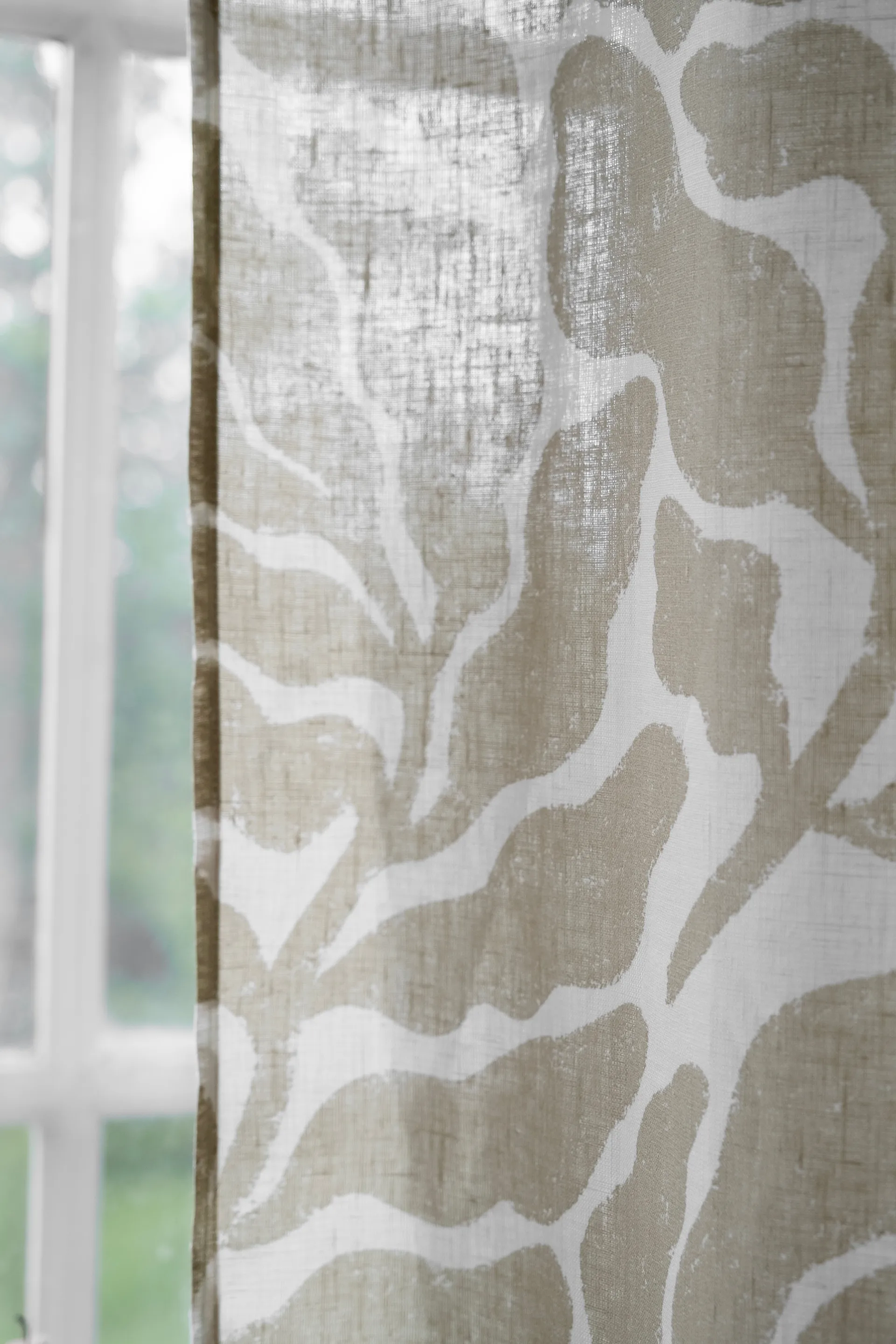 Panneau de rideau Leaves 147x250 cm, Sand Fine Little Day