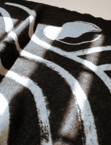 Plaid en laine Sofia Lind 130x190 cm - Gris métallisé - Fine Little Day