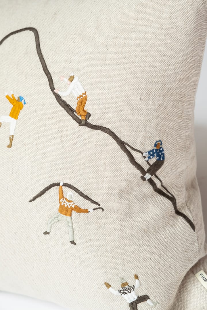 Taie Mountain climbers 48x48 cm - Nature - Fine Little Day
