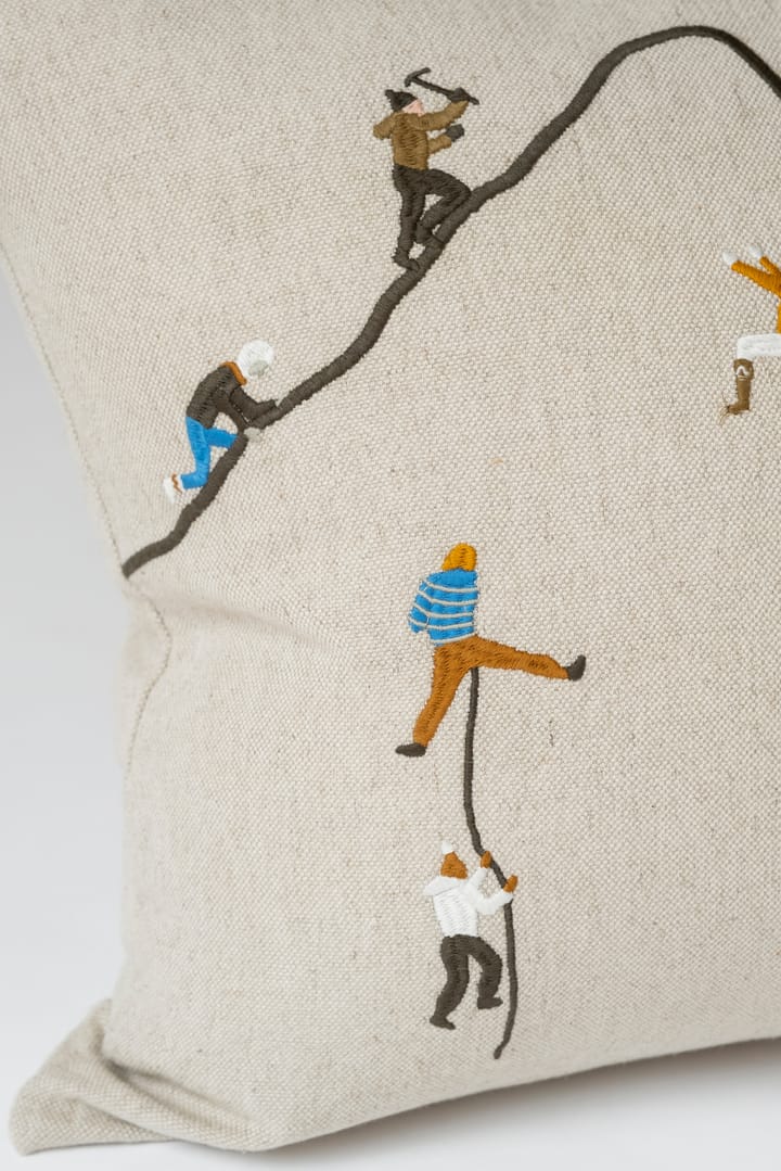 Taie Mountain climbers 48x48 cm - Nature - Fine Little Day