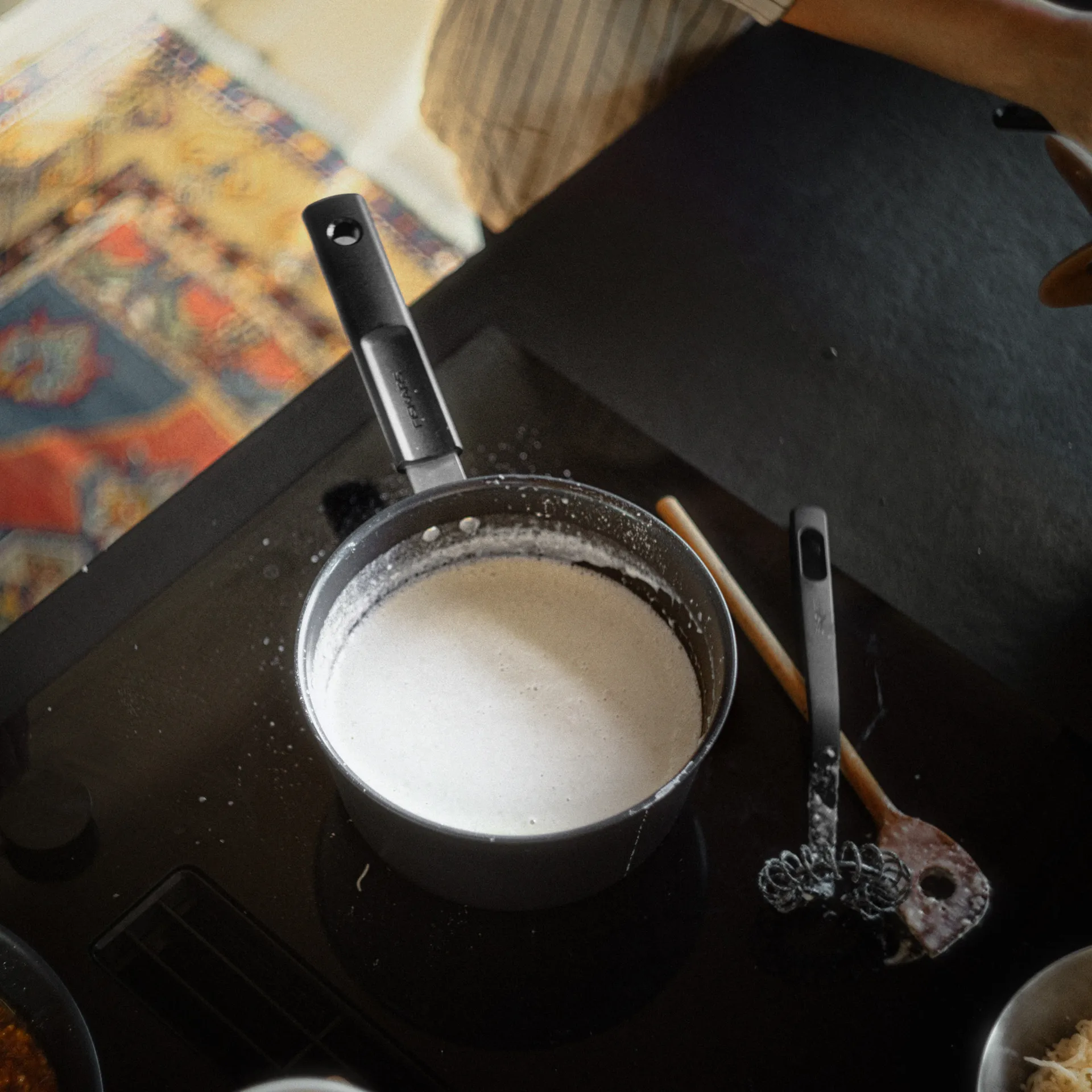 Casserole avec couvercle Hard Face Ceratec Superior, 2,5 L Fiskars