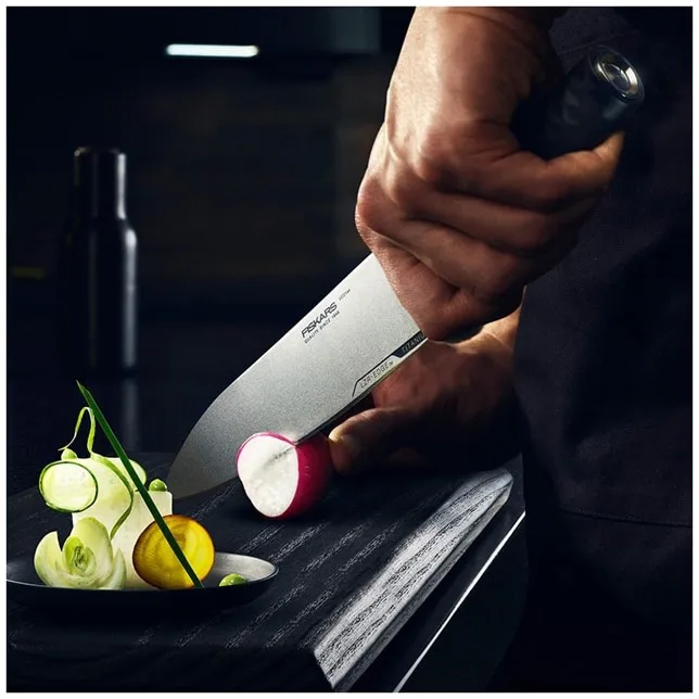Couteau de chef Taiten, 20 cm Fiskars