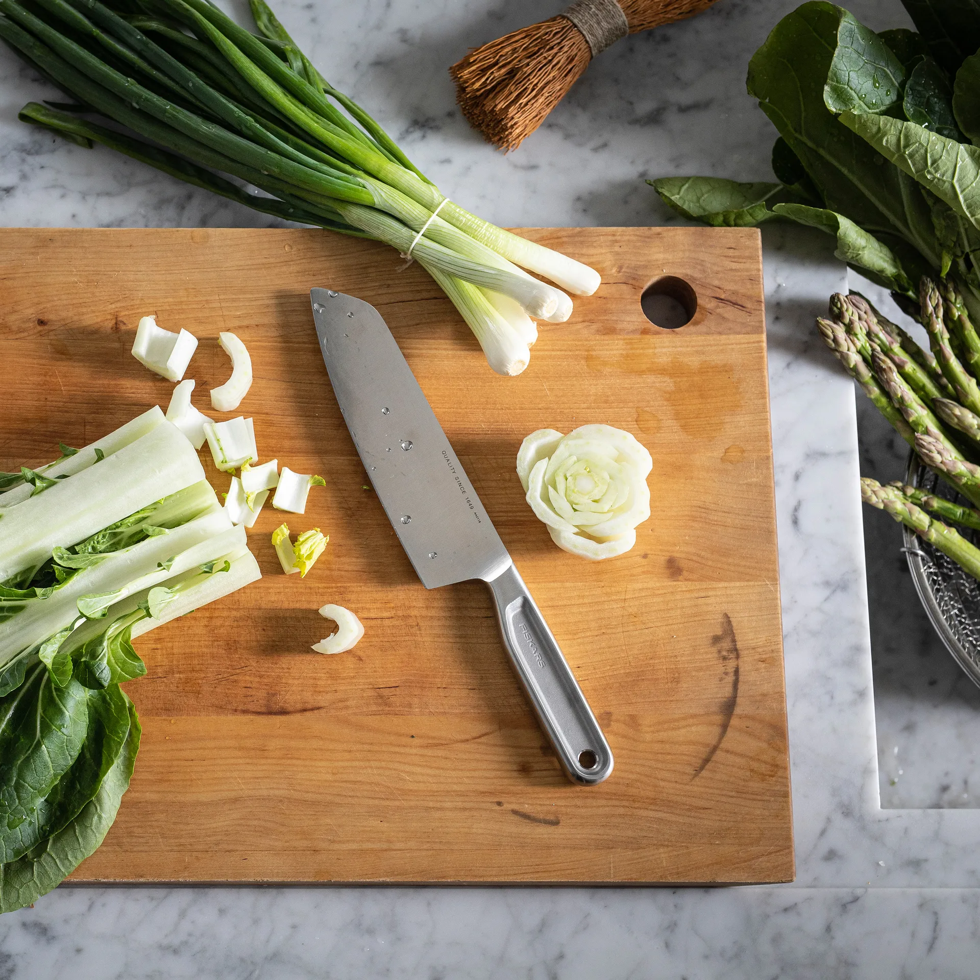 Couteau santoku All Steel, 17 cm Fiskars