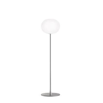 Lampadaire Glo-ball F1 - Verre opale blanc - pied argent mat - Flos