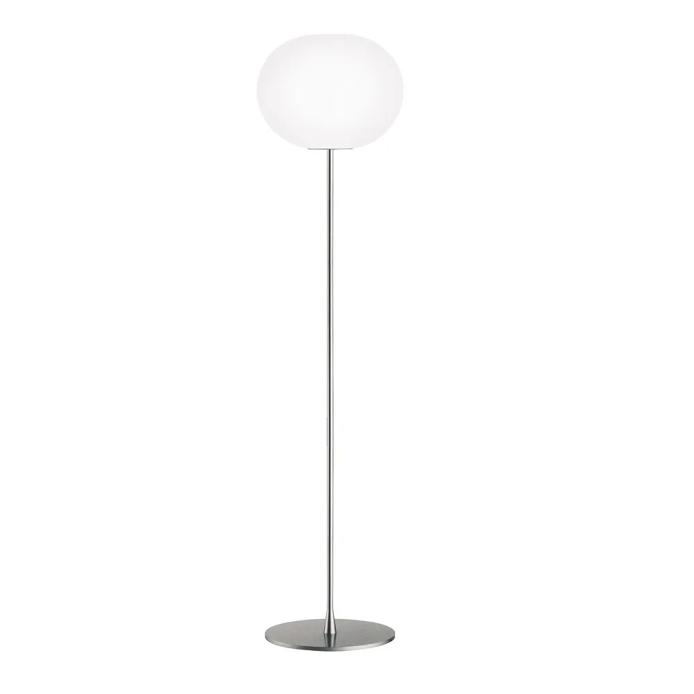 Lampadaire Glo-ball F3, Verre opalin blanc-mât support argenté Flos