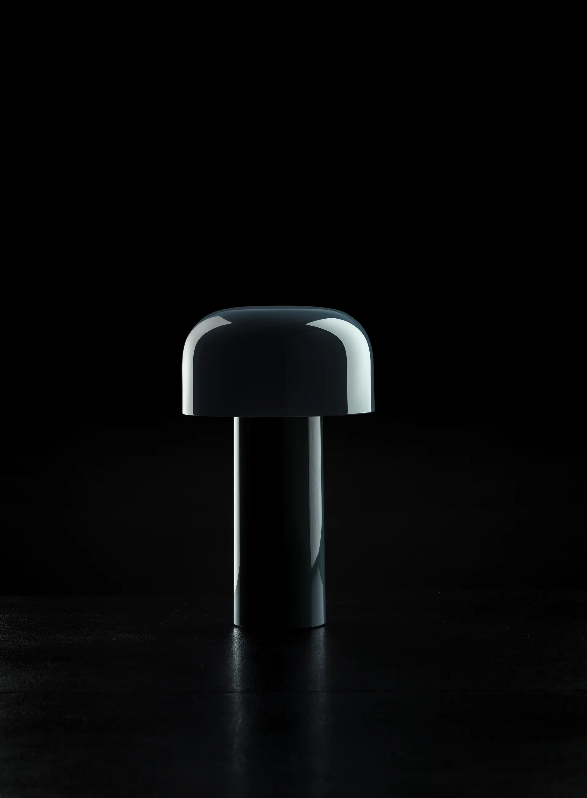Lampe de table Bellhop portable, Blue grey, IP54 (intérieur/extérieur) Flos