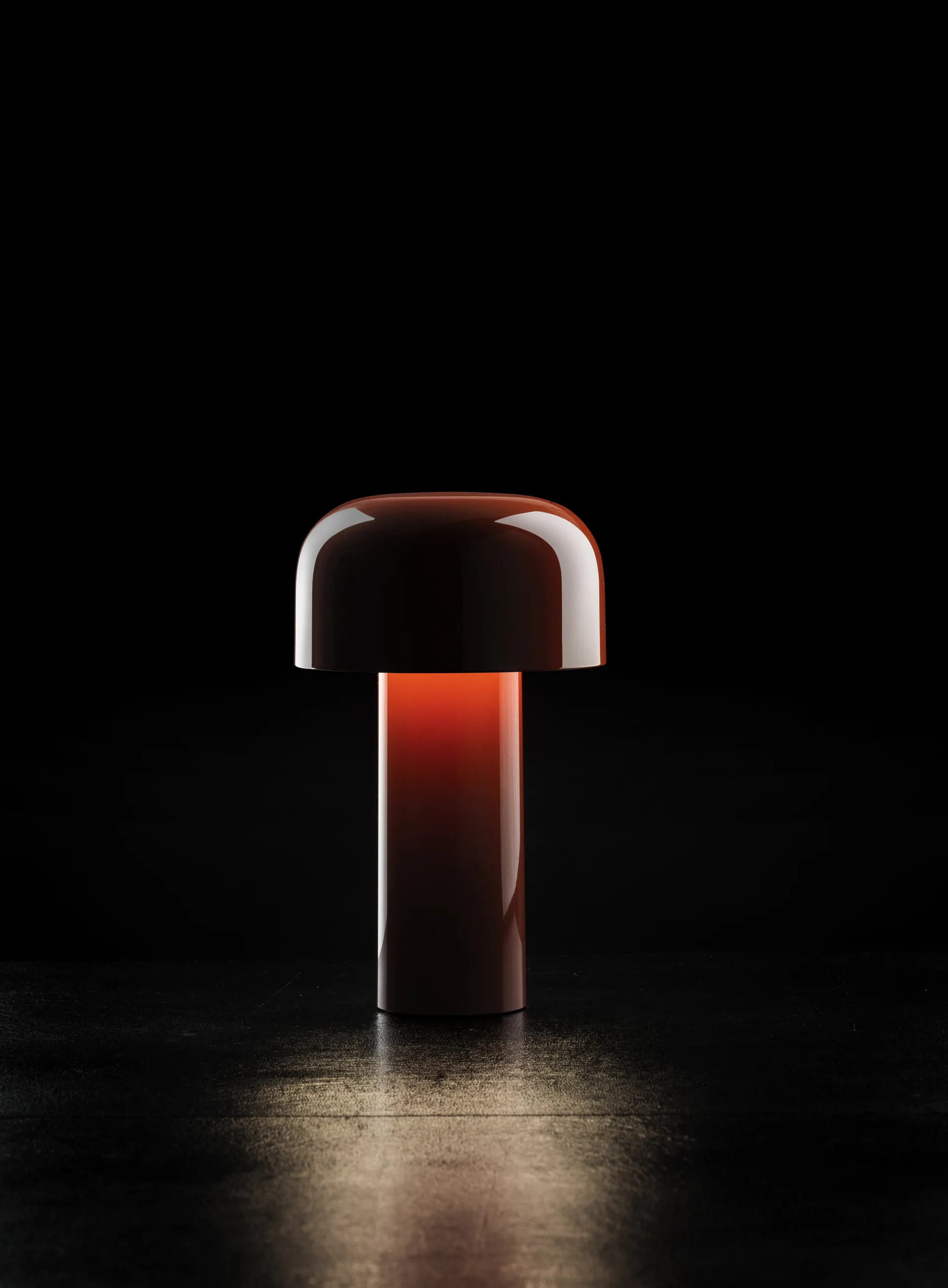 Lampe de table Bellhop portable, Brick red, IP54 (intérieur/extérieur) Flos