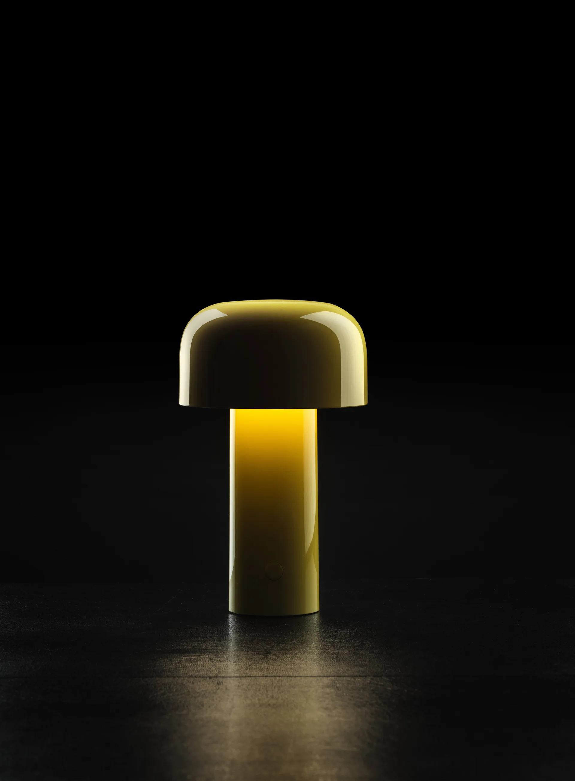 Lampe de table Bellhop portable, Yellow yellow, IP54 (intérieur/extérieur) Flos
