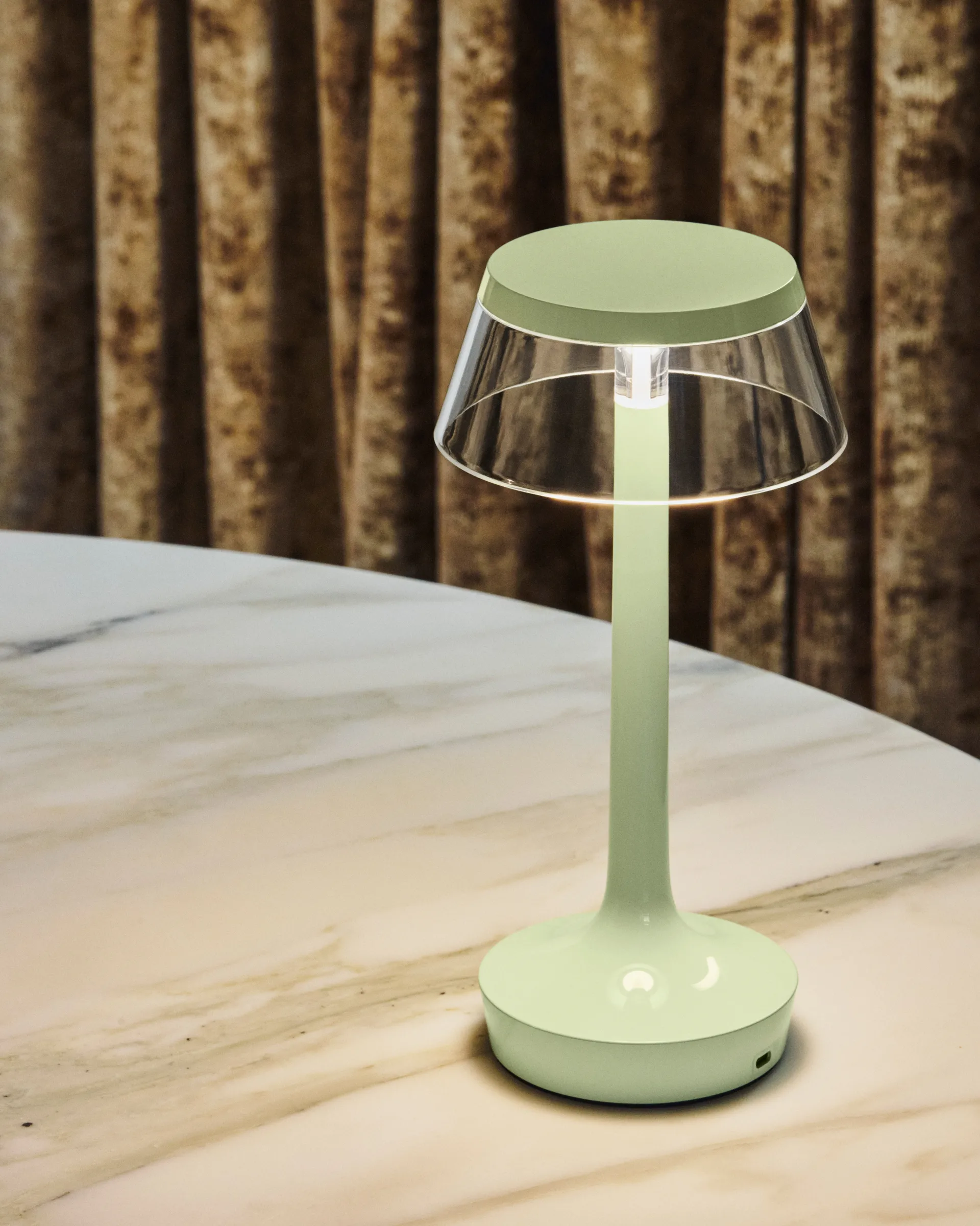 Lampe de table Bon Jour Unplugged, Fresh mint Flos
