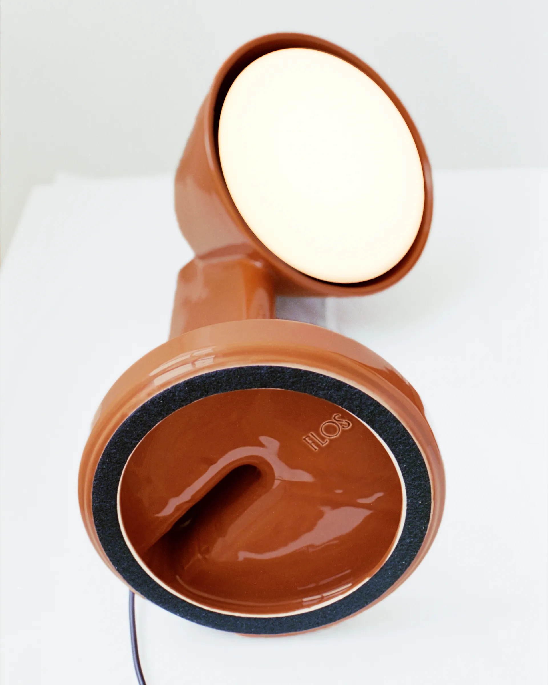 Lampe de table Céramique Down, Rust red Flos