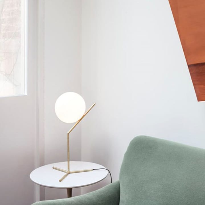Lampe de table IC lights T2, Laiton brossé-opale Flos