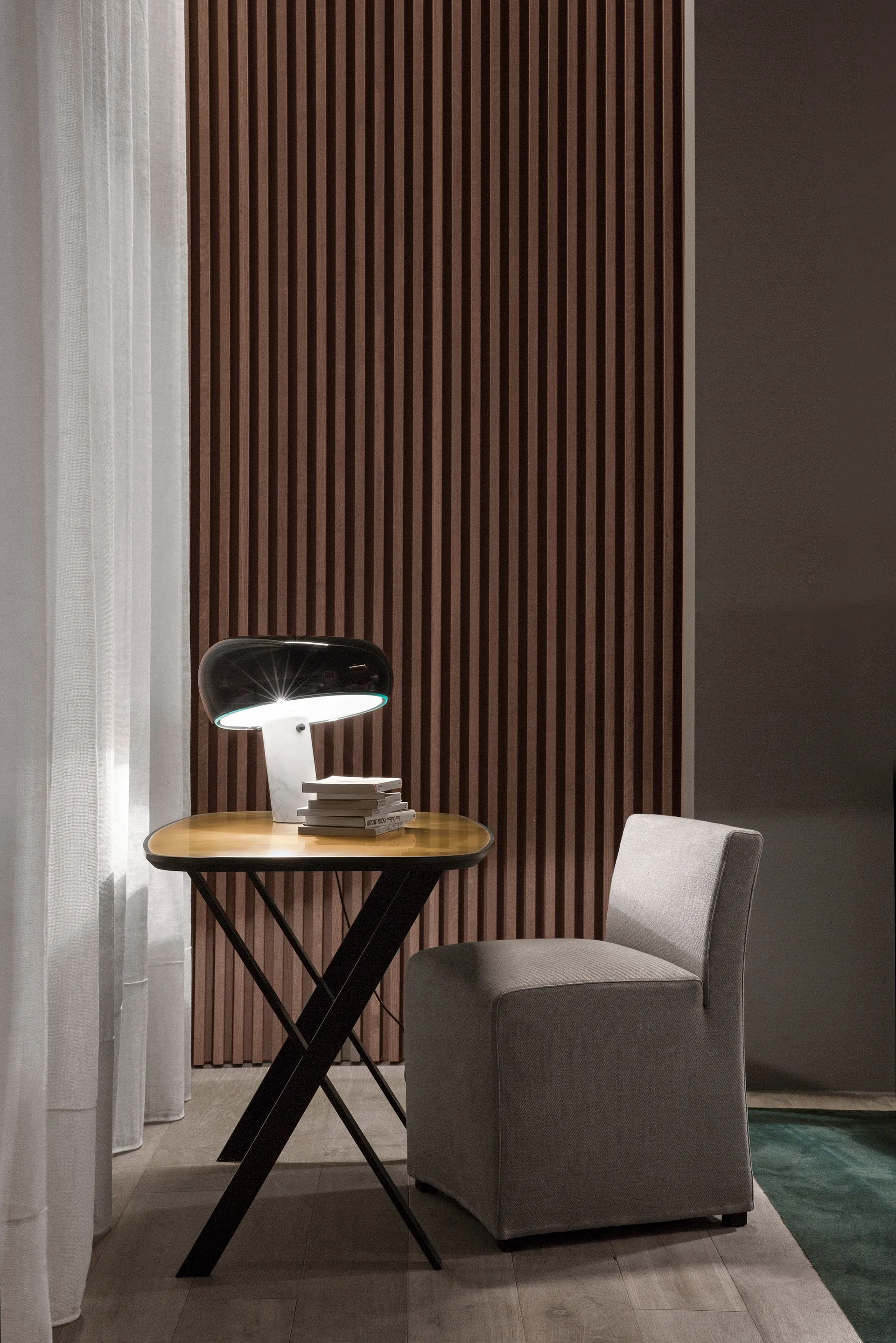 Lampe de table Snoopy, Black Flos