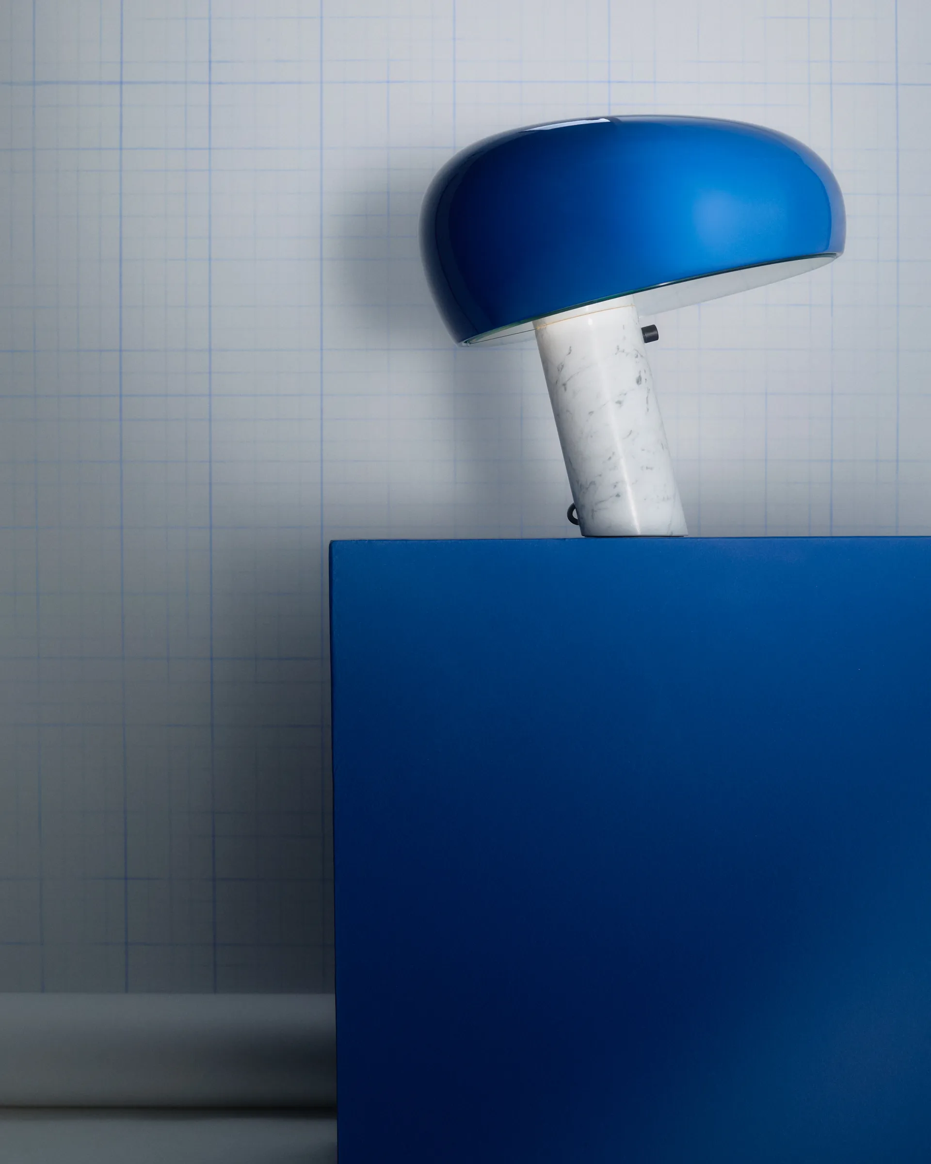 Lampe de table Snoopy, Navy blue Flos