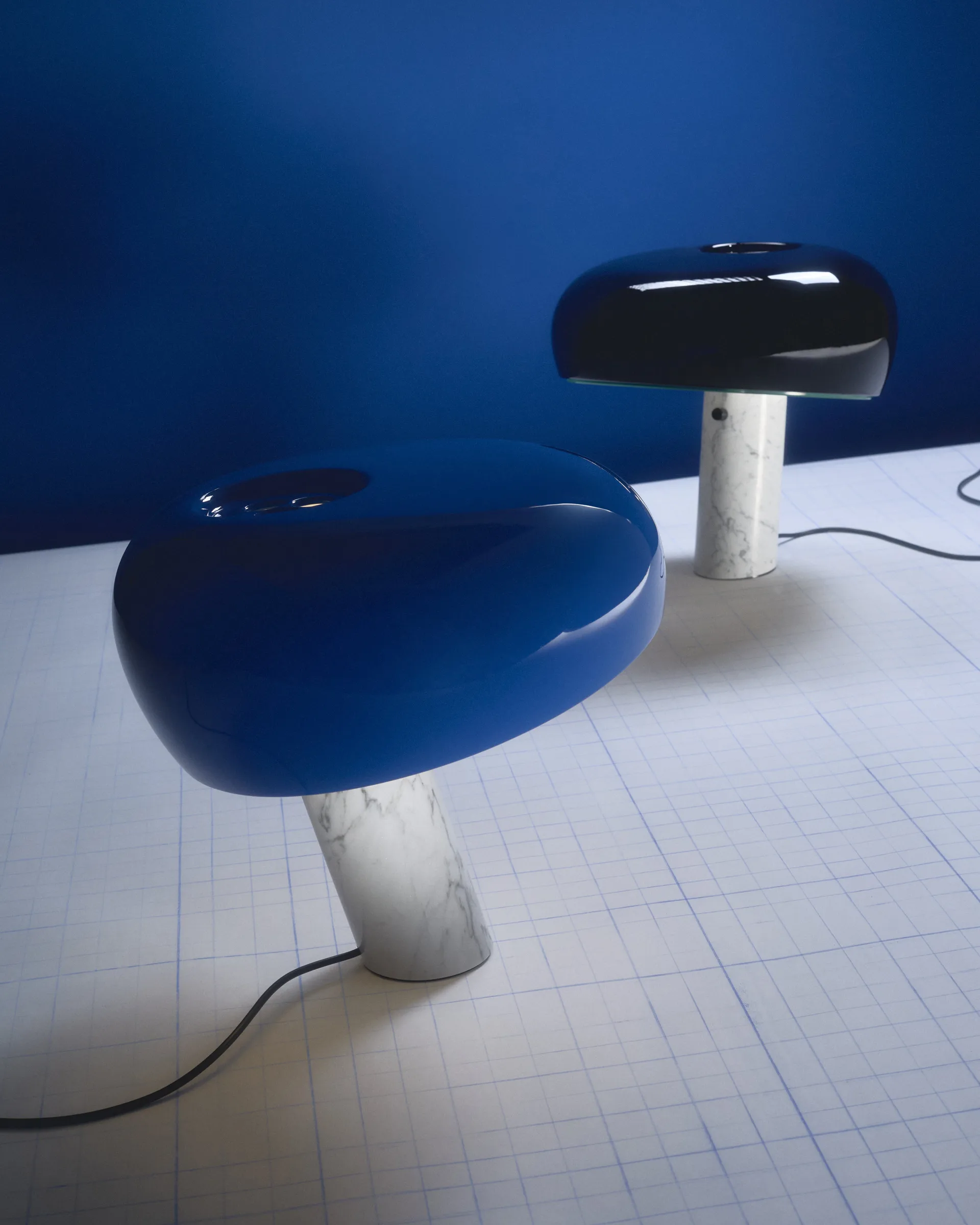 Lampe de table Snoopy, Navy blue Flos