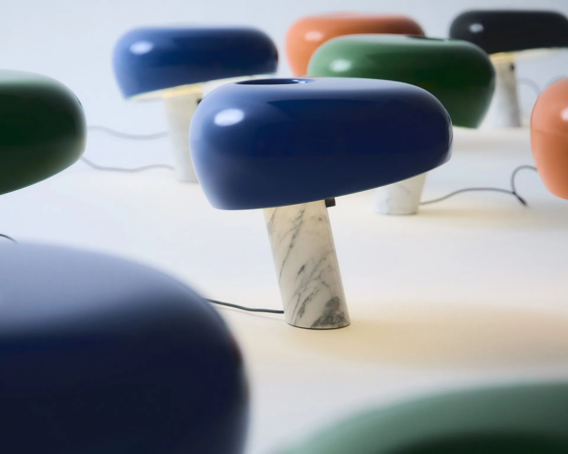 Lampe de table Snoopy, Navy blue Flos