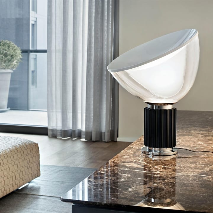 Lampe de table Taccia LED 64,5 cm Flos
